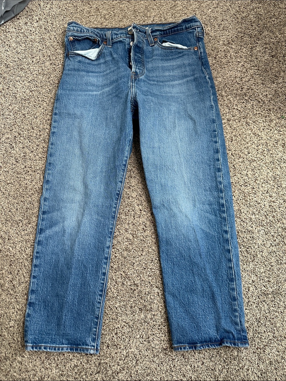 Levi's wedgie straight blue button fly jeans size 31
